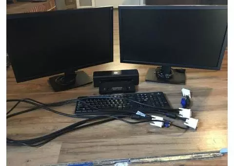 Hp laptop docking station with 2 led flatscreens and wireless keyboard
